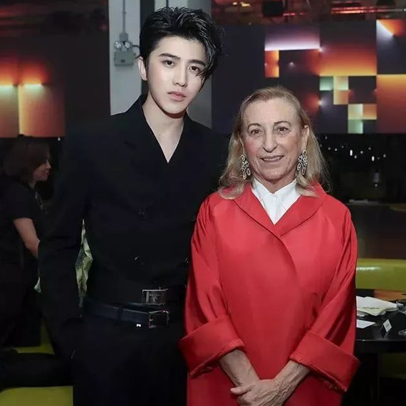 OK!最时尚 | 蔡徐坤看秀、NATHAN首秀的PRADA，是下个时尚奇迹吗？ 