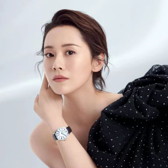 海清 给自己勇气丨COVER STORY 