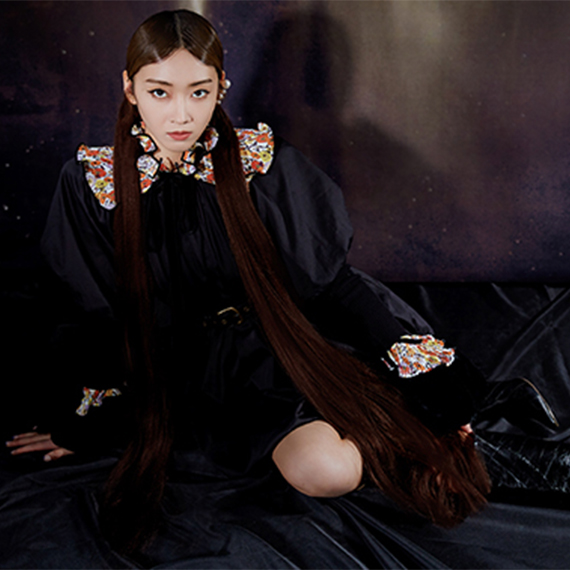 JSTYLE精美电子刊 X 宣璐 | 羽色相宣 展露锋芒