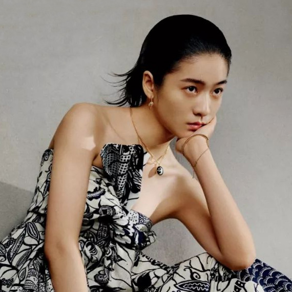 张雪迎 未知的游历 | COVER STORY 