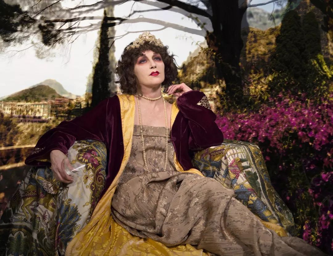 guccipin米奇主题限时店亮相中国路易威登基金会cindysherman主题展